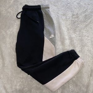 Nike Sweatpants/ joggers